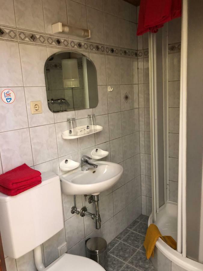 Gasthof-Pension Reidnwirt Baldramsdorf Eksteriør bilde
